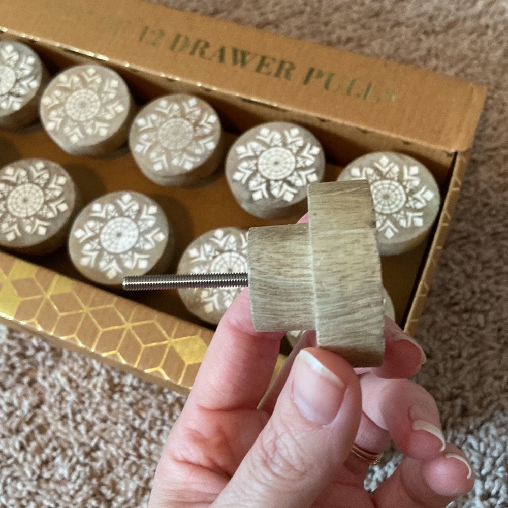 Unboxed drawer pulls - Picture 5 of 7